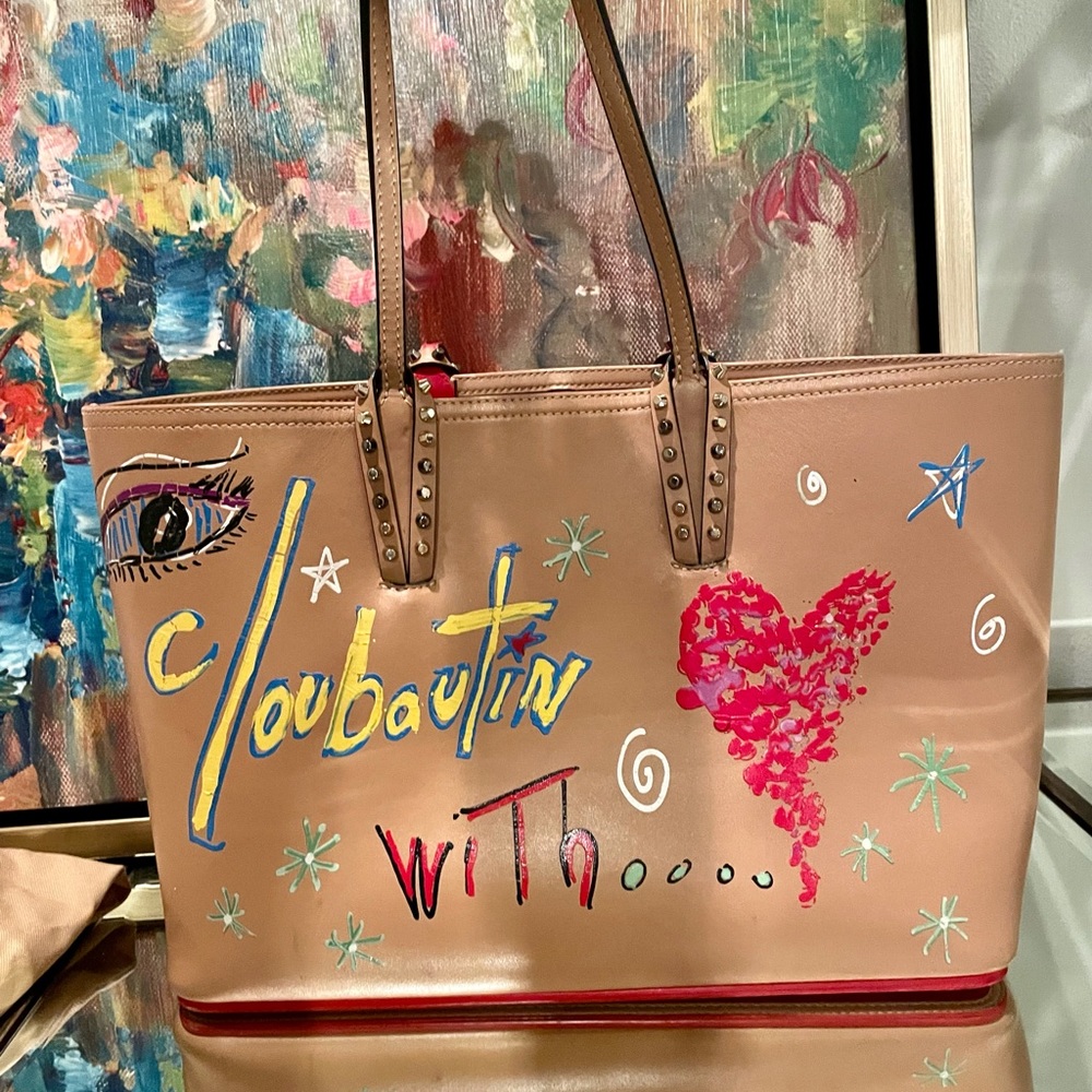 🔥🦄 RARE Christian Louboutin tote 🦄🔥
